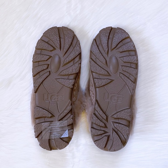 UGG Coquette Snow Leopard Amphora Slippers - Picture 6 of 6